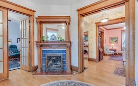 Covington Manor B&B